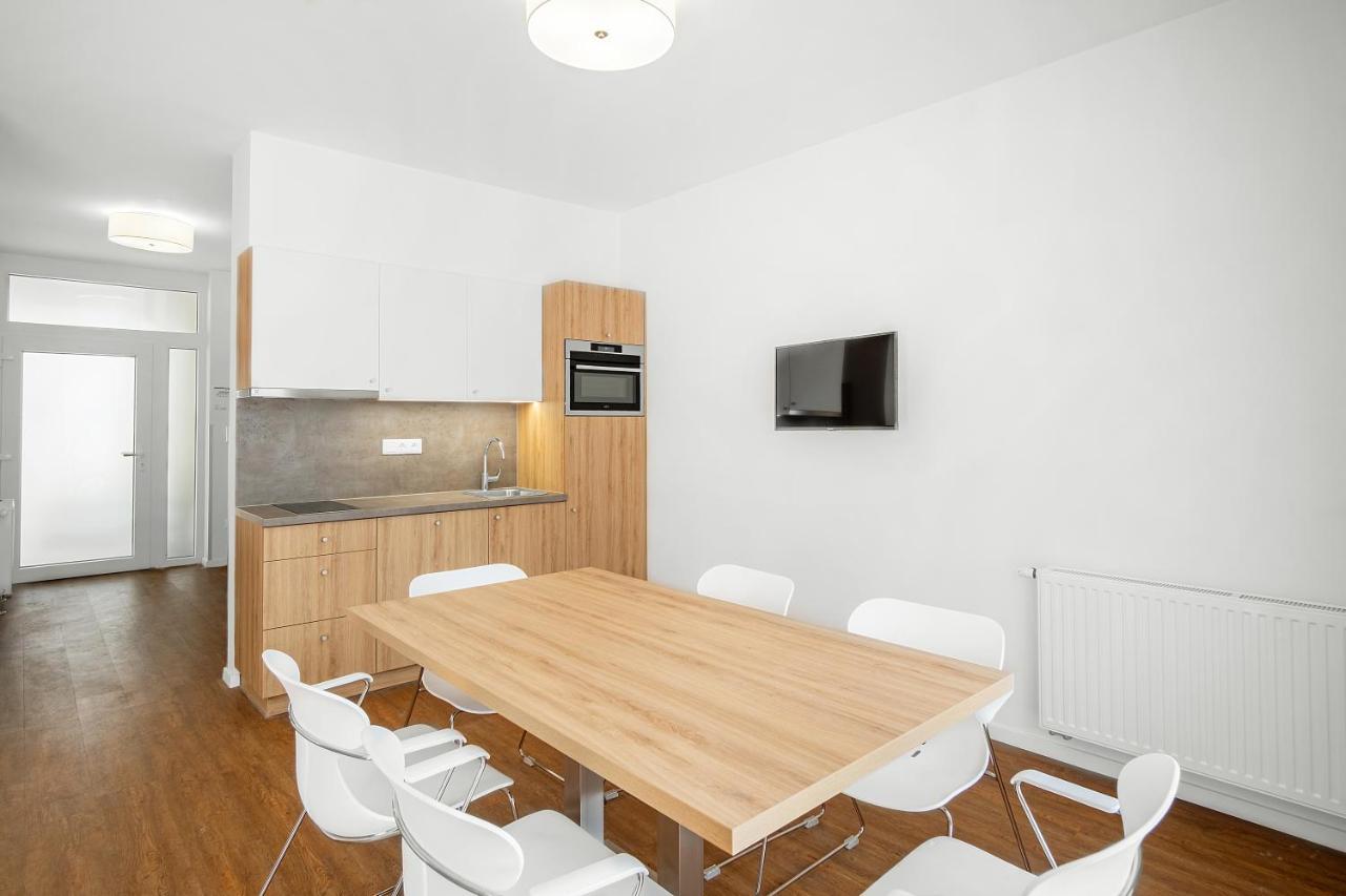 Appartamento Szent Bernadett Családi Apartmanház Siófok Esterno foto