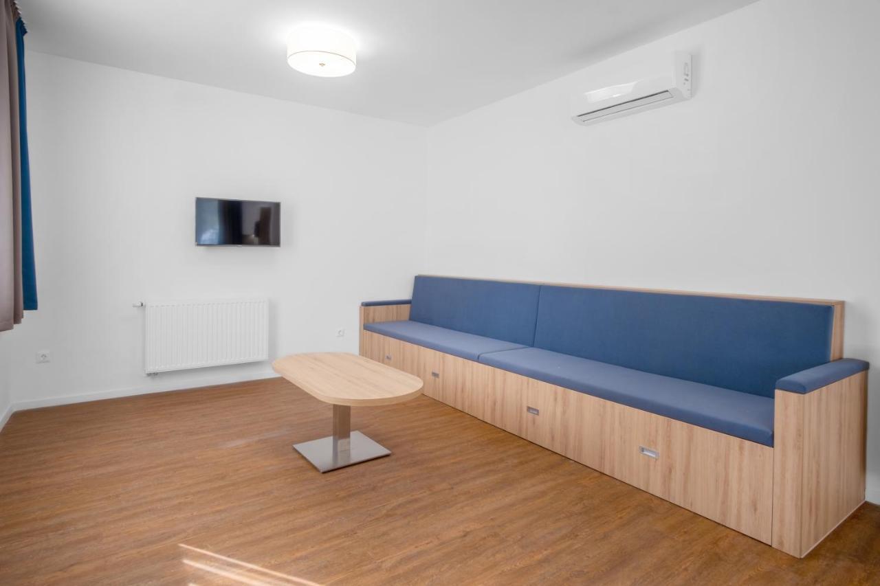 Appartamento Szent Bernadett Családi Apartmanház Siófok Esterno foto